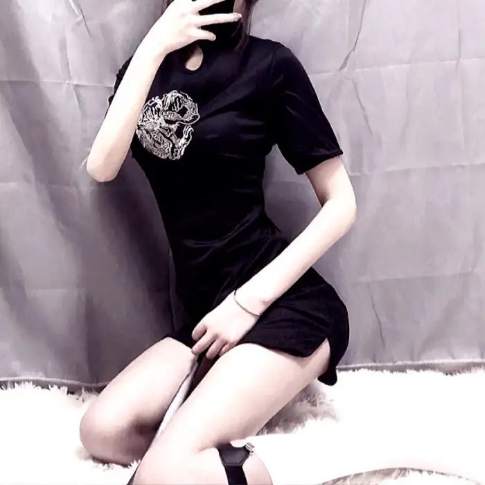 未婚女子